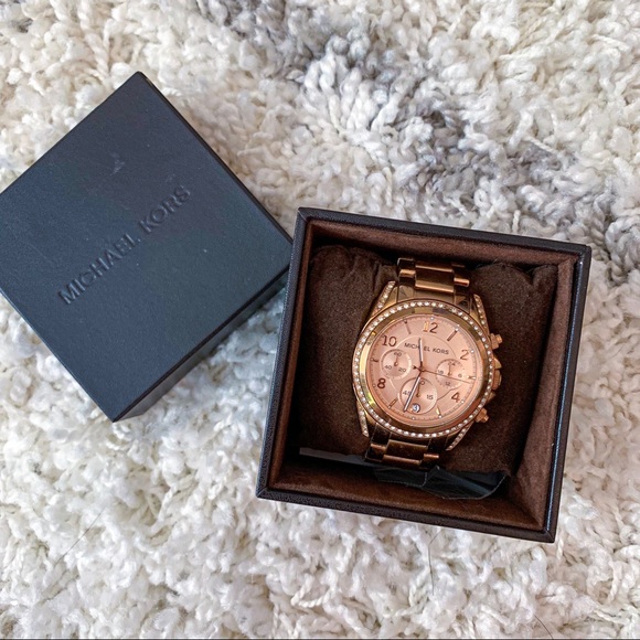 Michael Kors Accessories - Rose Gold Michael Kors watch
